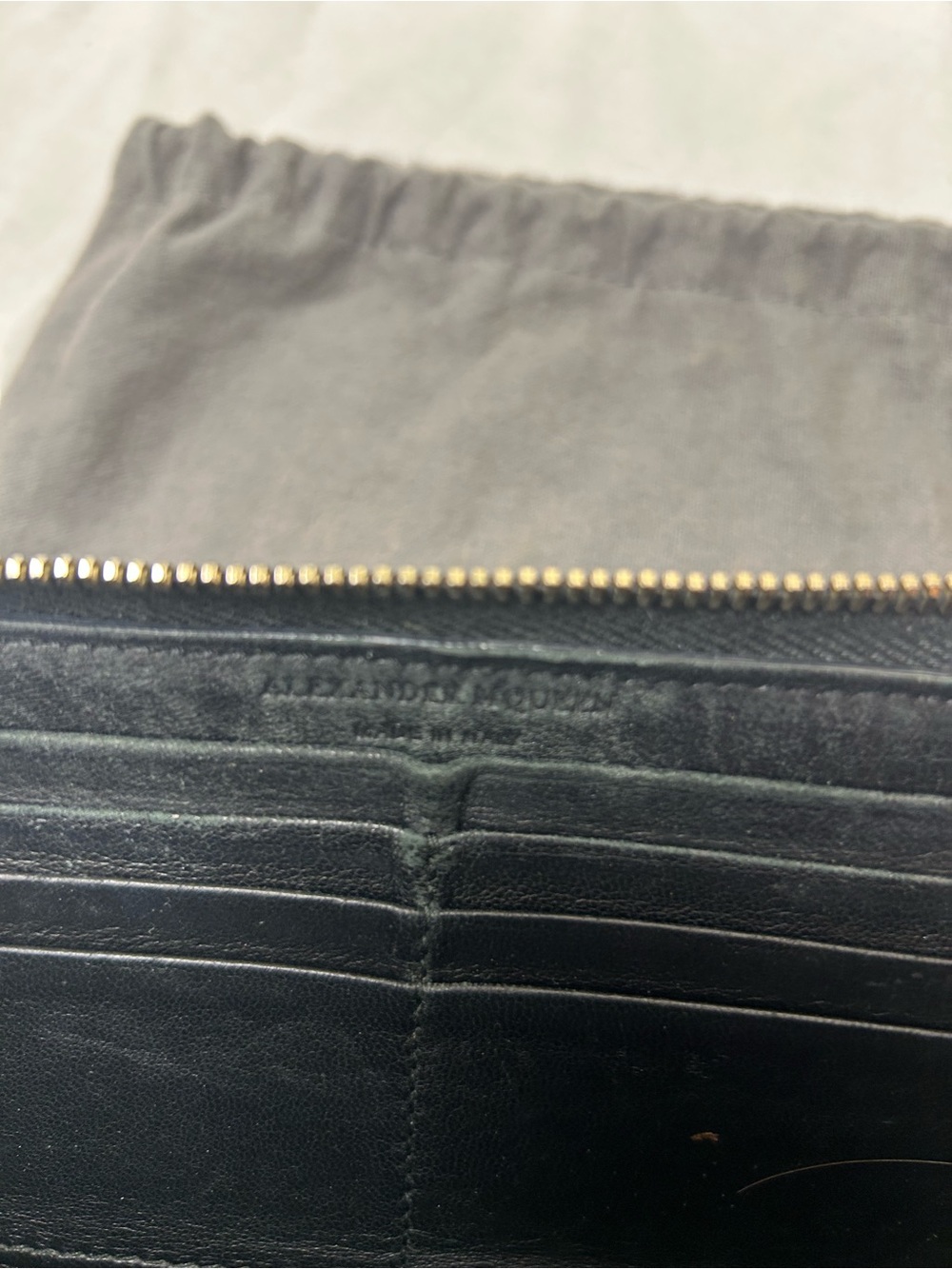 Alexander McQueen Black Leather Zip Wallet with Gold Monogram - Picture 5 of 9